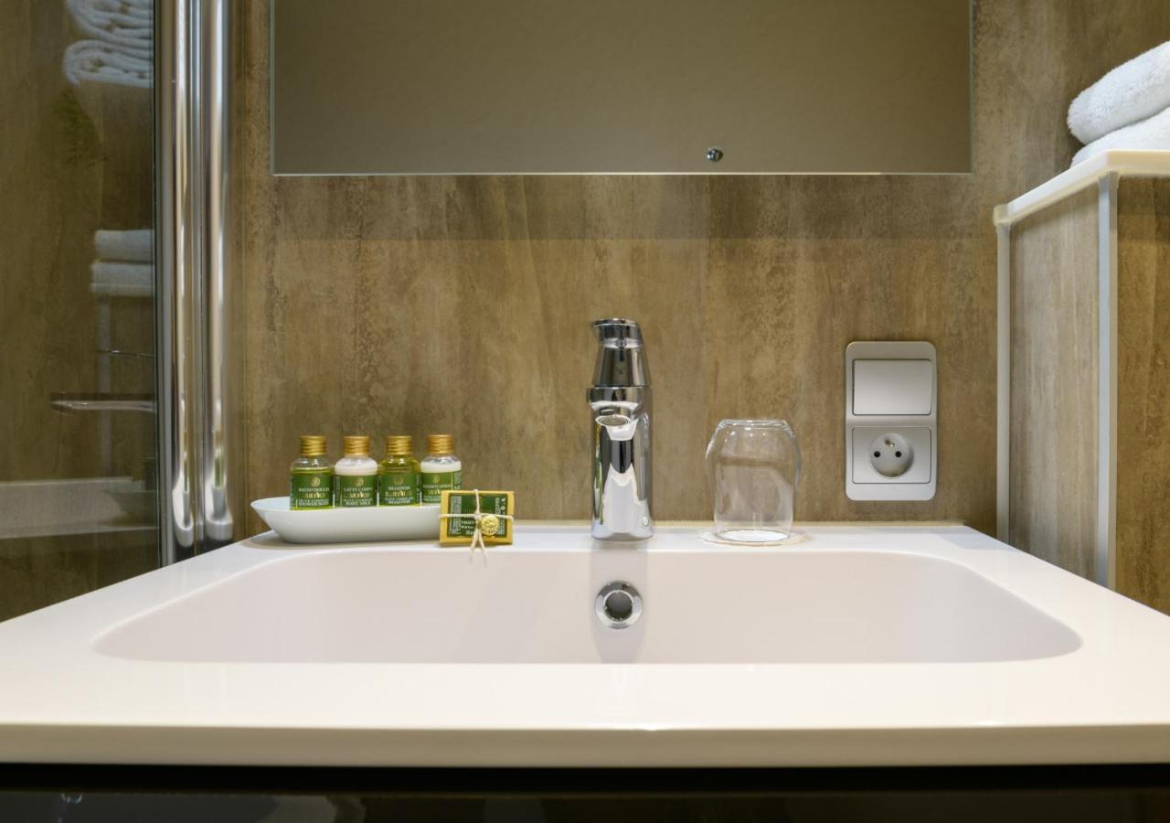 Axis Hotel Kortenberg Ngoại thất bức ảnh